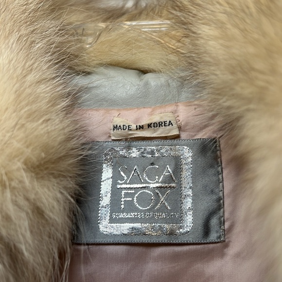 Vintage Saga Fox cozy lux fluffy fur coat - Picture 2 of 16